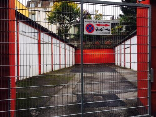 Foto - Top Garage in Barmen auf gepflegtem Garagenhof zu vermieten