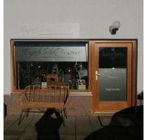 Kleiner Laden, ehemals Frisörladen, Bad Tölz Karwendelsiedlung