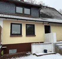 DHH zur Miete - 1.400,00&nbsp;EUR Kaltmiete, ca.&nbsp; 85,00&nbsp;m&sup2; in Pinneberg (PLZ: 25421)