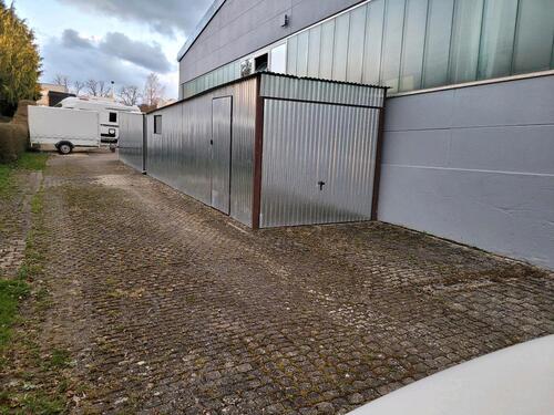 Foto - Blechgarage 2,5 x 8 m Parkplatz Lagerraum Garage Stellplatz