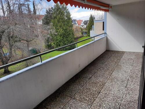 Foto - Helle 2,5-Zi.-Wohnung mit Loggia, ruhig & zentral