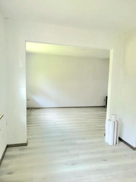 Foto - 9 Zimmer Mehrfamilienhaus, Wohnhaus zum Kaufen in Westoverledingen
