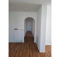 wohnung in Laichingen - 300.000,00&nbsp;EUR Kaufpreis, ca.&nbsp; 96,00&nbsp;m&sup2; in Laichingen (PLZ: 89150)