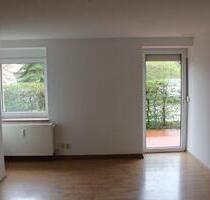 Erdgeschoßwohnung mit Terrasse - 229,00&nbsp;EUR Kaltmiete, ca.&nbsp; 36,81&nbsp;m&sup2; in Naumburg (Saale) (PLZ: 06618)