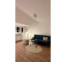 DG- Wohnung in Solingen - 820,00 EUR Kaltmiete, ca.  55,00 m² in Solingen (PLZ: 42653) Central