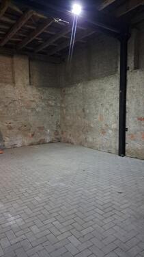 Foto - Stellplatz - Garage für Wohnwagen Anhänger