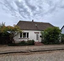 Haus mit großem Garten zentral gelegen - Wiesenburg/Mark