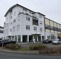 Laden oder Ausstellung mit Büros und angrenzender Halle in verkehrsgünstiger Lage | provisionsfrei! - Michelstadt