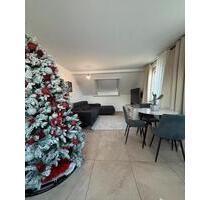 Helle 3-Zimmer-Dachgeschosswohnung in Weißenburg - Weißenburg in Bayern