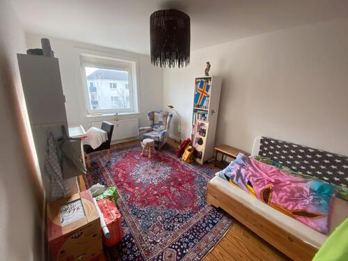 Foto - 1 Wg Zimmer zur vermieten - 680,00&nbsp;EUR Kaltmiete, ca.&nbsp; 60,00&nbsp;m&sup2;