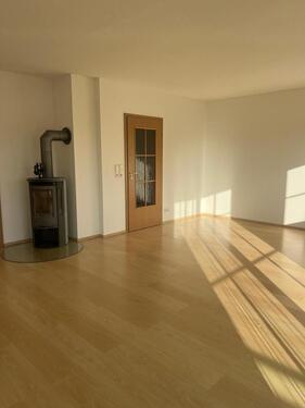Foto - 3 Zimmer Etagenwohnung zur Miete in Rentweinsdorf