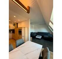 Moderne und hochwertig renovierte 2-Zimmer Dachgeschosswohnung - Breitenworbis