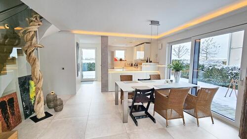 Foto - 5 Zimmer Einfamilienhaus zum Kaufen in Höhenkirchen-Siegertsbrunn