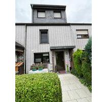 Modernisiertes, großes Reihenmittelhaus in Walsum-Aldenrade - Duisburg