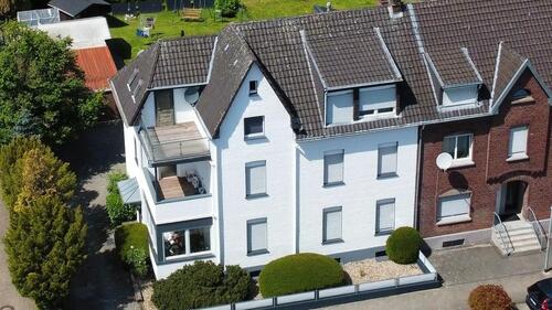 Foto - ATTRAKTIVES INVEST -prov.-frei- MFH 4 WE 281,5qmWF799qm Grund.