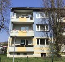Wunderschöne Familienwohnung mit modernem Tageslichtbad und herrlichem Balkon im EG! - Essen Stadtbezirk VII