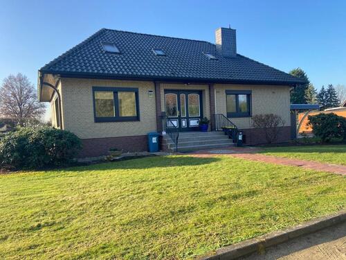 Foto - TOP Haus-Wohnung m. unverbaubaren Blick auf Wiesen u. Felder