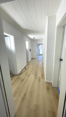 Foto - 3.5 Zimmer Dachgeschoßwohnung zur Miete in Hettstadt