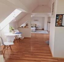 Zentrumsnahe Dachgeschosswohnung in Schwandorf (OT Krondorf)