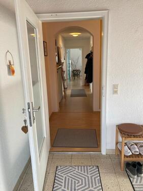 Foto - Heller Raum mit Bergblick in Praxis in Neubeuern zu vermieten