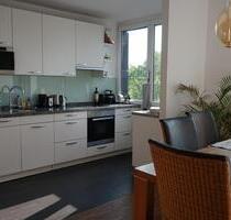 Untermiete Möblierte 2-Zimmer-Wohnung für 1+ Jahr - Köln Lindenthal