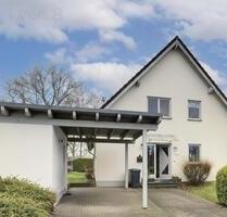 Frisch renovierte Doppelhaushälfte ab dem 01.05.26 zu vermieten! - Herschbach