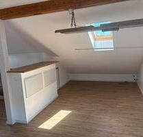 Schöne 3,5 Zimmer Dachgeschoßwohnung frisch renoviert - Hohenfurch