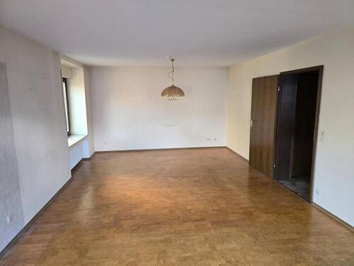 Foto - 7 Zimmer Mehrfamilienhaus, Wohnhaus in Erlenbach