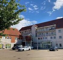 Gewerbeeinheit Gewerbefläche mit Parkplätzen in SFT zu vermieten! - Staßfurt