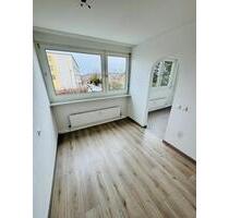 Neu renovierte 3 Zimmer Wohnung 63qm in Bietigheim-Bissingen - Leonberg