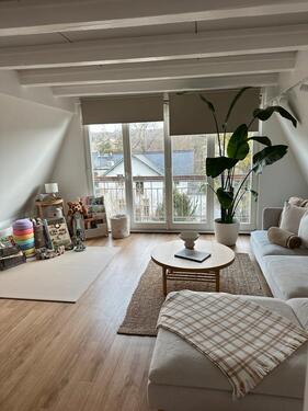 Foto - 3 Zimmer Dachgeschoßwohnung zur Miete in Dresden