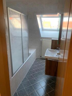 Foto - Vier Zimmer KBWC - 81,36 qm mit Garage zu vermieten