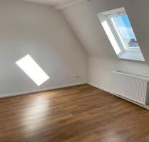 Renovierte 3-Zimmer Wohnung - zentral und hell mit EBK - Braunschweig Lehndorf-Watenbüttel