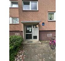 Renovierungsbedürftige 4-Zimmer-Wohnung - Hannover Ahlem-Badenstedt-Davenstedt