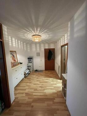 Foto - Stadtwohnung mit 2 Balkonen - 700,00&nbsp;EUR Kaltmiete, ca.&nbsp; 88,00&nbsp;m&sup2;