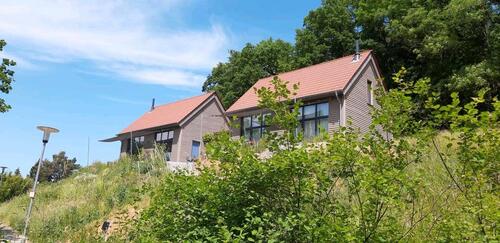 Foto - Odenwald-Lodges mit IR-Sauna und E-Ladestation