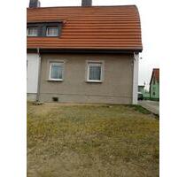 DHH mit Blick auf die Weinberge - Laucha an der Unstrut