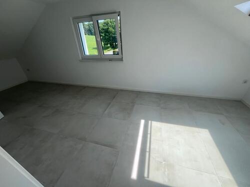 Foto - 2 Zimmer Dachgeschoßwohnung zur Miete in Lindlar