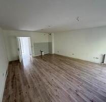Endlich raus aus dem Elternhaus - modernisierte 1-Zimmer-Wohnung mit Balkon in beliebter Lage - Wolfsburg