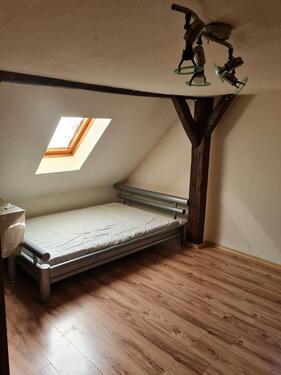 Foto - 2 Zimmer Dach Wohnung zu Vermieten