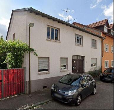 Foto - Renovierungsbedürftiges Reihenhaus in Hockenheim