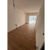 Helle neue 3,5 Zimmer Wohnung - 950,00&nbsp;EUR Kaltmiete, ca.&nbsp; 95,00&nbsp;m&sup2; in Neustadt an der Aisch (PLZ: 91413)