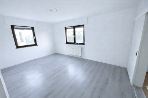 Foto - 3 Zimmerwohnung in Östringen - 900,00&nbsp;EUR Kaltmiete, ca.&nbsp; 80,00&nbsp;m&sup2;