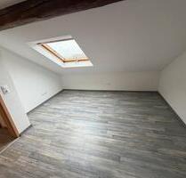 Dachgeschoss wohnung - 600,00&nbsp;EUR Kaltmiete, ca.&nbsp; 53,00&nbsp;m&sup2; in Marktheidenfeld (PLZ: 97828)