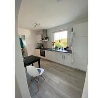 Lüneburg gegen Hamburg: 2- Zimmer-Wohnung - Adendorf