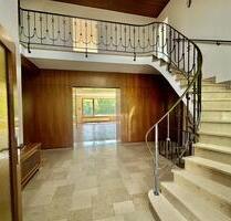 Einfamilienhaus mit großem Garten, Terrasse & Balkon, 274 m² zu vermieten - Hanau Kesselstadt