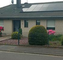 Barrierefreier Bungalow Einfamilienhaus ca. 200 qm Wfl - Reiskirchen