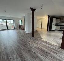 schöne Dachgeschosswohnung mit Balkon - Dahme/Mark