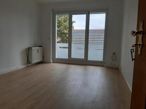 Foto - ruhige 3 Raum Wohnung in Zwätzen, Hochparterre mit Stellplatz