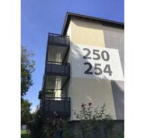 Frisch modernisierte, individuelle 2-Zimmer-Wohnung mit Balkon! - Essen Stadtbezirk VII